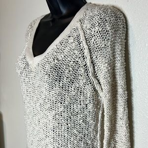 ANTHRO KAISELY Open Knit Sweater VNeck Popcorn SemiSheer Fitted Cream LongArm XS